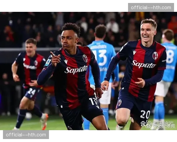 四名球员同积三球并列榜首 射手榜竞争激烈悬念丛生